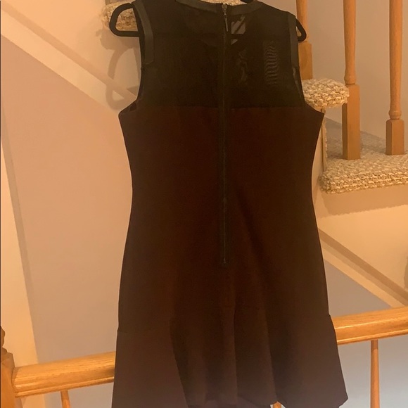 RW dress with mesh and tulip hem and back zip - Picture 2 of 5